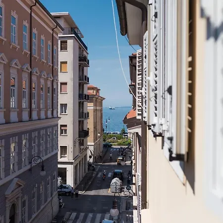 Oda ve Kahvaltı Adelaide *